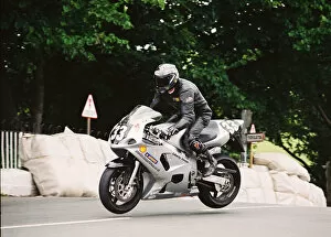 Images Dated 17th August 2018: Dave Madsen-Mygdal (Suzuki) 2004 Production 600 TT