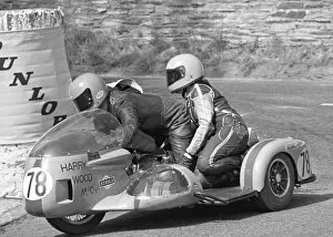 Images Dated 17th June 2022: Dave Mallon & Pauline Goddard (BMW) 1975 1000 Sidecar TT