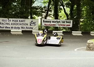 Images Dated 1st July 2011: Dave Molyneux: 2004 Sidecar TT race A