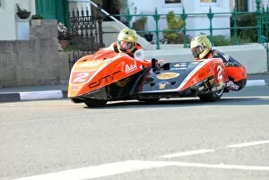 Images Dated 10th June 2009: Dave Molyneux & Dan Sayle (DMR Suzuki) 2009 Sidecar TT