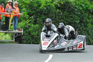 Images Dated 8th June 2018: Dave Molyneux & Daniel Sayle (Yamaha DMR) 2018 Sidecar TT