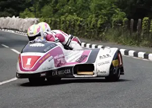 Dave Molyneux & Karl Ellison (Kawasaki) 1992 Sidecar TT