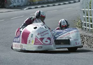 Dave Molyneux Gallery: Dave Molyneux & Karl Ellison (Yamaha) 1993 Sidecar TT