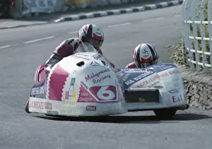 Dave Molyneux & Karl Ellison (Yamaha) 1993 Sidecar TT