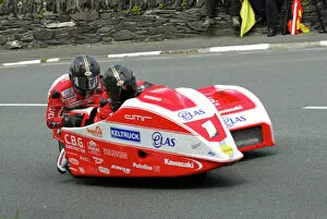 Images Dated 1st June 2013: Dave Molyneux & Patrick Farrance (DMR Kawasaki) 2013 Sidecar TT 39 ravenscourt