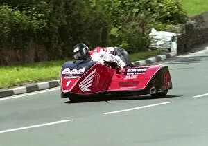 Images Dated 10th July 2011: Dave Molyneux & Rick Long (Honda) 2006 Sidecar TT