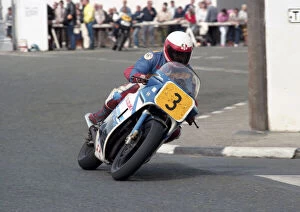 Images Dated 10th June 2021: Dave Montgomery (Suzuki) 1986 Senior Manx Grand Prix