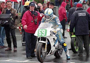 Images Dated 26th April 2020: Dave Morris (Chrysalis Yamaha) 1998 Lightweight 400 TT