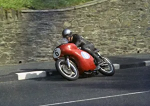 Images Dated 27th March 2023: Dave Pearce Petty Norton 1970 Junior Manx Grand Prix