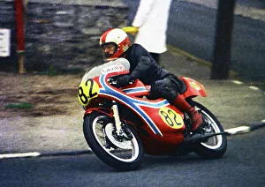 1976 Senior Manx Grand Prix Collection: Dave Pickering Yamaha 1976 Senior Manx Grand Prix