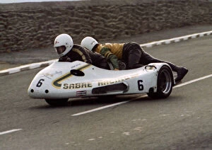 Dave Saville Gallery: Dave Saville & Simon Birchall (Sabre Yamaha) 1980 Sidecar TT