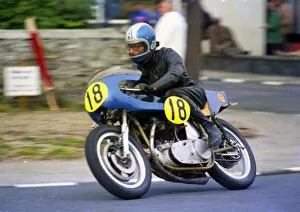 1976 Senior Manx Grand Prix Collection: David Allman (Norton) 1976 Senior Manx Grand Prix