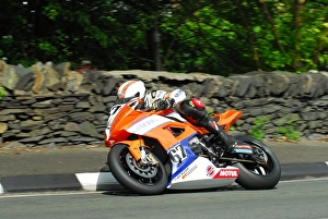 David Hewson Gallery: David Hewson (BMW) 2016 Superbike TT