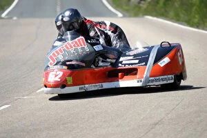 David Hirst Gallery: David Hirst & Paul Lowther (Honda) 2007 Sidecar TT