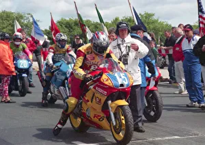 Images Dated 20th July 2020: David Jefferies (V&M Yamaha) 1999 Junior TT