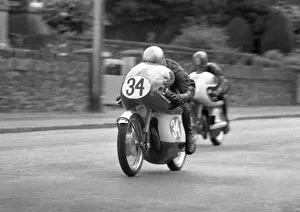 David Lindsay (Greeves) 1966 Lightweight Manx Grand Prix
