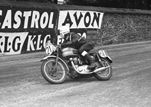 Images Dated 6th September 2021: David Merridan (Triumph) 1955 Senior Clubman TT