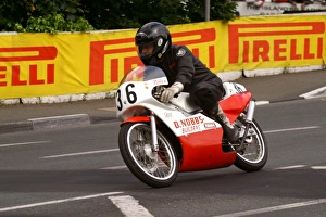 David Nobbs Gallery: David Nobbs (Honda) 2004 Classic Parade Lap