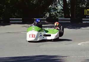 David Stone & Owen Dyke (Shand Yamaha) 2002 Sidecar TT