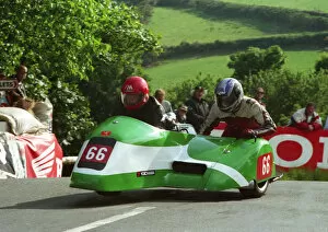 Images Dated 30th November 2019: David Stone & Owen Dyke (Yamaha) 1998 Sidecar TT