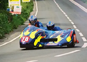David Walker & Mike Killingsworth (Yamaha) 2004 Sidecar TT