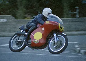1973 Senior Manx Grand Prix Collection: David Whittaker Norton 1973 Senior Manx Grand Prix