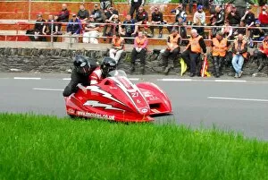 Images Dated 1st June 2013: Dean Banks & Ken Edwards (LCR) 2013 Sidecar TT