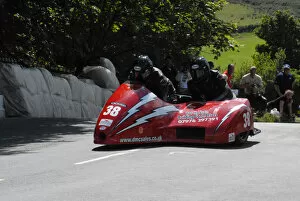 Images Dated 8th June 2009: Dean Banks & Neil Brogan (Baker) 2009 Sidecar TT