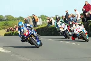 Images Dated 8th July 2015: Dean Harrison (Yamaha) and Dan Kneen (Honda) 2015 Southern 100
