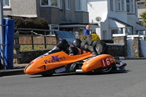 Lcr Suzuki Gallery: Dean Lindley & Leon Fitzpatrick (LCR Suzuki) 2011 Southern 100