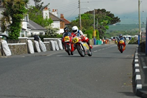 Dean Martin Gallery: Dean Martin (DMS Honda) leads Gary Hutton (Honda, 26) 2014 Pre TT Classic
