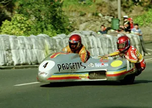 Images Dated 10th March 2018: Dennis Bingham & Julia Bingham (Padgett Yamaha) 1984 Sidecar TT