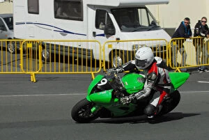 Images Dated 14th August 2022: Dennis Booth (Kawasaki) 2016 Junior Manx Grand Prix