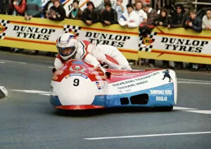 Images Dated 29th June 2019: Dennis Brown & Billy Nelson (Yamaha) 1989 Sidecar TT