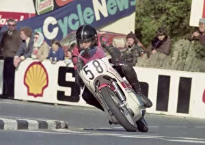 Images Dated 3rd June 2022: Dennis Casement (Yamaha) 1976 Classic TT