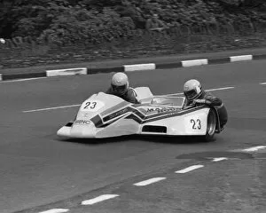 Images Dated 8th August 2016: Dennis Holmes & Steve Bagnall (Yamaha) 1985 Sidecar TT