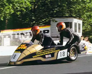 Dennis Holmes & Steve Bagnall (Yamaha) 1983 Sidecar TT