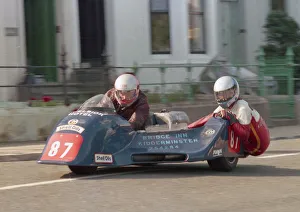 Images Dated 16th January 2020: Dennis Keen & Robert Parker (Yamaha) 1987 Sidecar TT