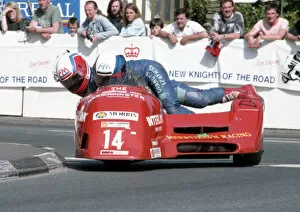 Images Dated 21st March 2020: Dennis Keen & Robert Parker (Yamaha) 1992 Sidecar TT