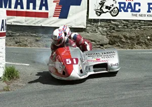 Dennis Proudman Collection: Dennis Proudman & Michael Craig (Yamaha) 1993 Sidecar TT