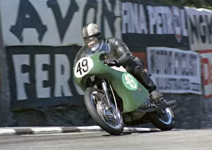 Images Dated 15th April 2022: Dennis Trollope (Honda) 1968 Lightweight TT