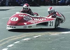 Derek Bayley & Bob Bryson (Yamaha) 1981 Sidecar TT