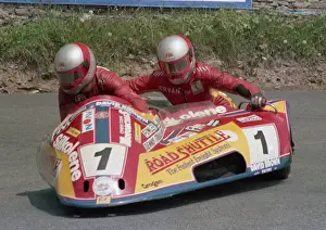 Derek Bayley & Bryan Nixon (Yamaha) 1986 Sidecar TT