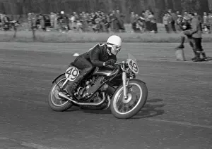 Derek Farrant (AJS Porcupine) 1954 Silverstone Saturday