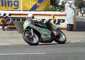 Images Dated 3rd January 2022: Derek Huxley (Yamaha) 1982 Junior TT