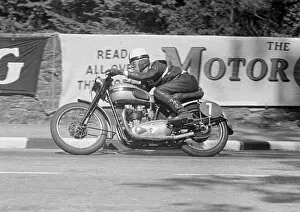 Images Dated 10th August 2016: Derek James (Triumph) 1951 Senior Clubman TT