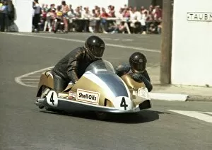 Images Dated 7th October 2016: Derek Plummer & Brian Marris (Ireson Yamaha) 1985 Sidecar TT