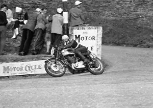 Manx Grand Prix Gallery: Derek Woodman BSA 1956 Junior Manx Grand Prix