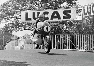 Images Dated 21st November 2016: Derek Woodman (MZ) 1967 Junior TT