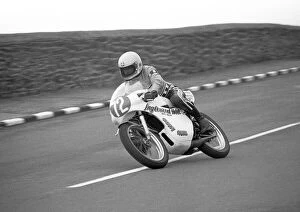 Images Dated 21st June 2021: Dick Cassidy (Inglewood Yamaha) 1977 Lightweight Manx Grand Prix